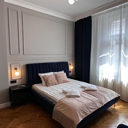 The Spiski Palace Apartments Krakow Exterior photo