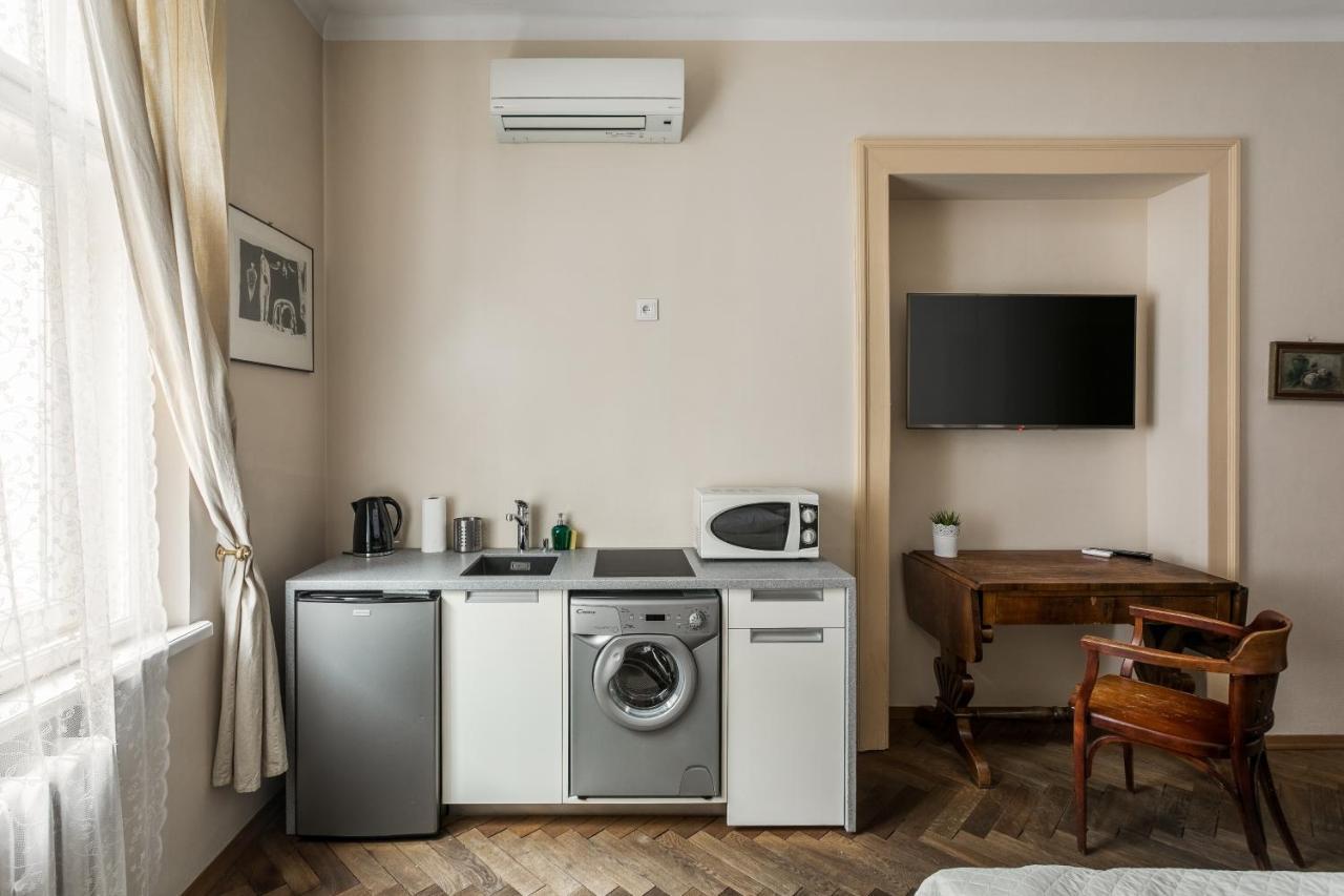 The Spiski Palace Apartments Krakow Exterior photo
